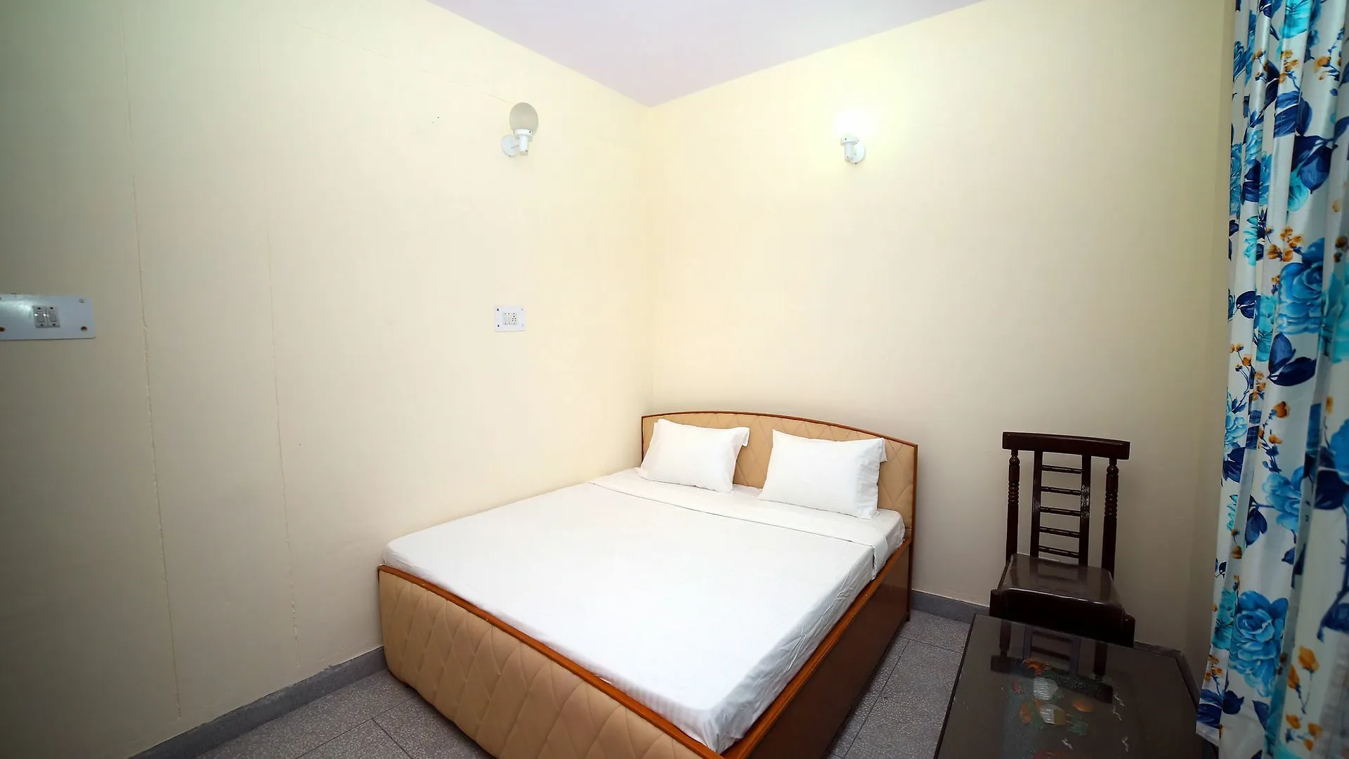 Oyo 12697 Home Valley View New Shimla