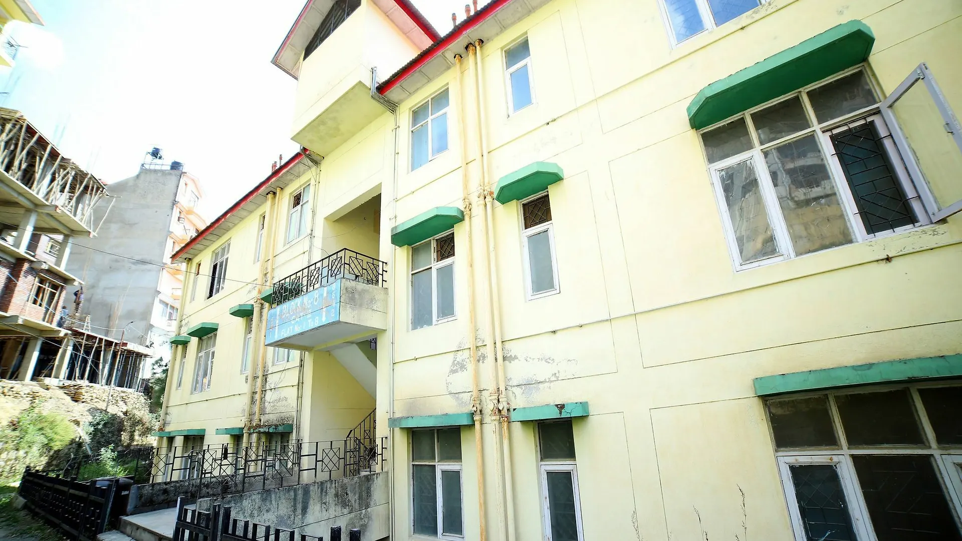 Oyo 12697 Home Valley View New Shimla